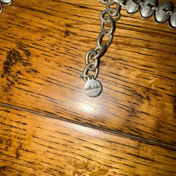 Stella & Dot Statement Necklace - Picture 2 of 2